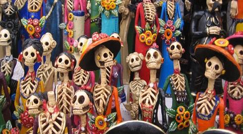 Cúal Ir al circuito Novelista El 1 y 2 de noviembre se celebra el Día de los Muertos en Mexico